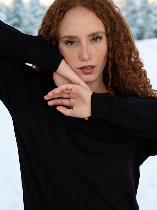 “La Ludo”  -Maglione nero 100% cashmere - abbinabile con il pantalone "Vica" per ottenere un meraviglioso set